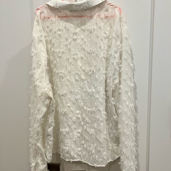 Zara White Textured Button-Up Blouse - Picture 5 of 5